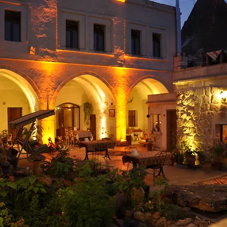 Safran Cave Hotel