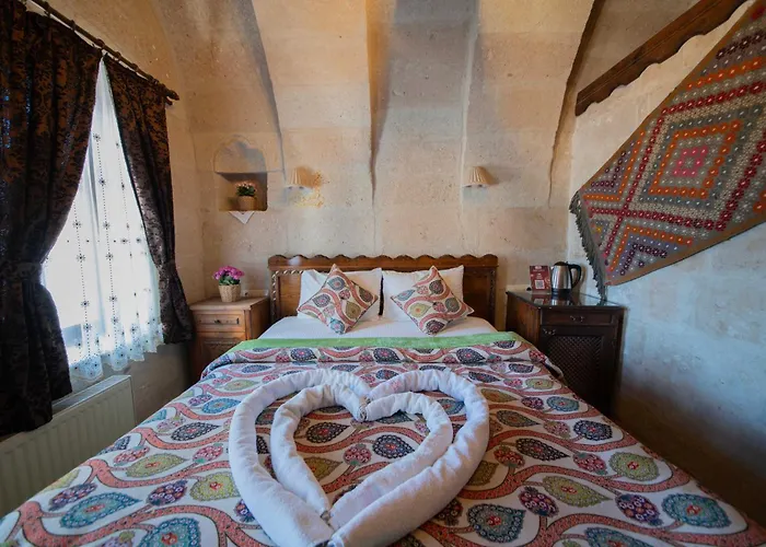 사프란 케이브 2*